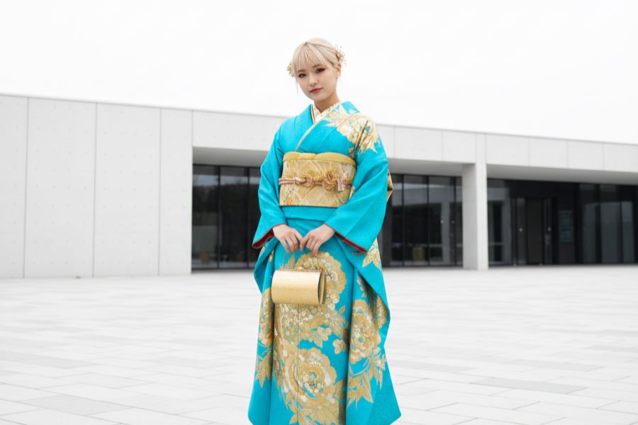 水色振袖コーデ